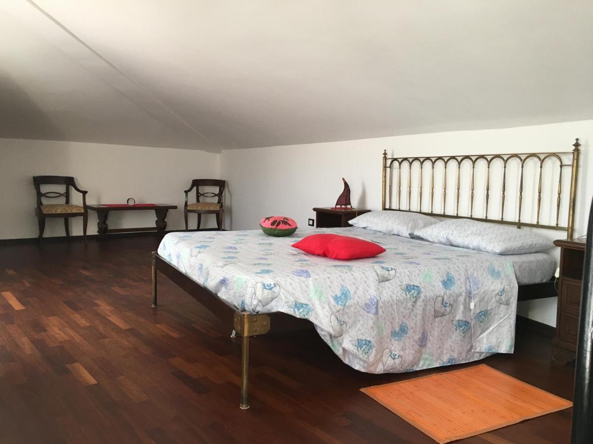 In Campagna Al Mare Apartman Quiliano Kültér fotó