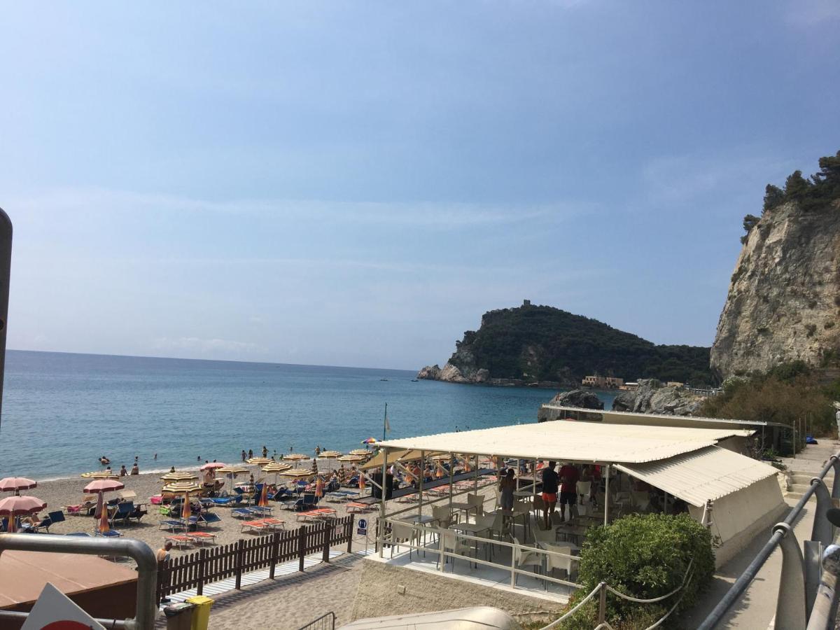 In Campagna Al Mare Apartman Quiliano Kültér fotó